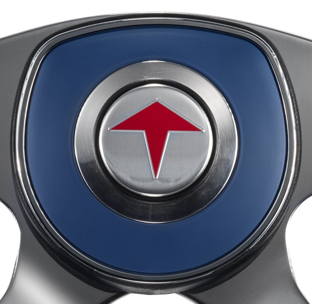 Center pad for semi truck steering wheelCenter Pad Sport Classic Ros